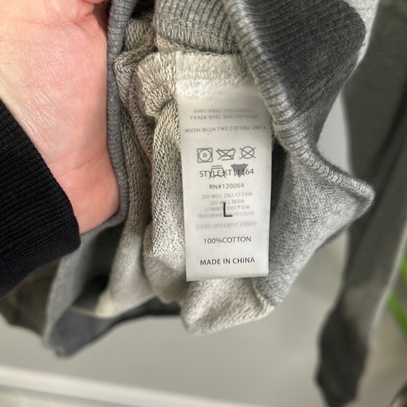 Mono B Gray Women's Sweater (Available Sizes S,M,L,2x,3x) - Picture 4 of 5